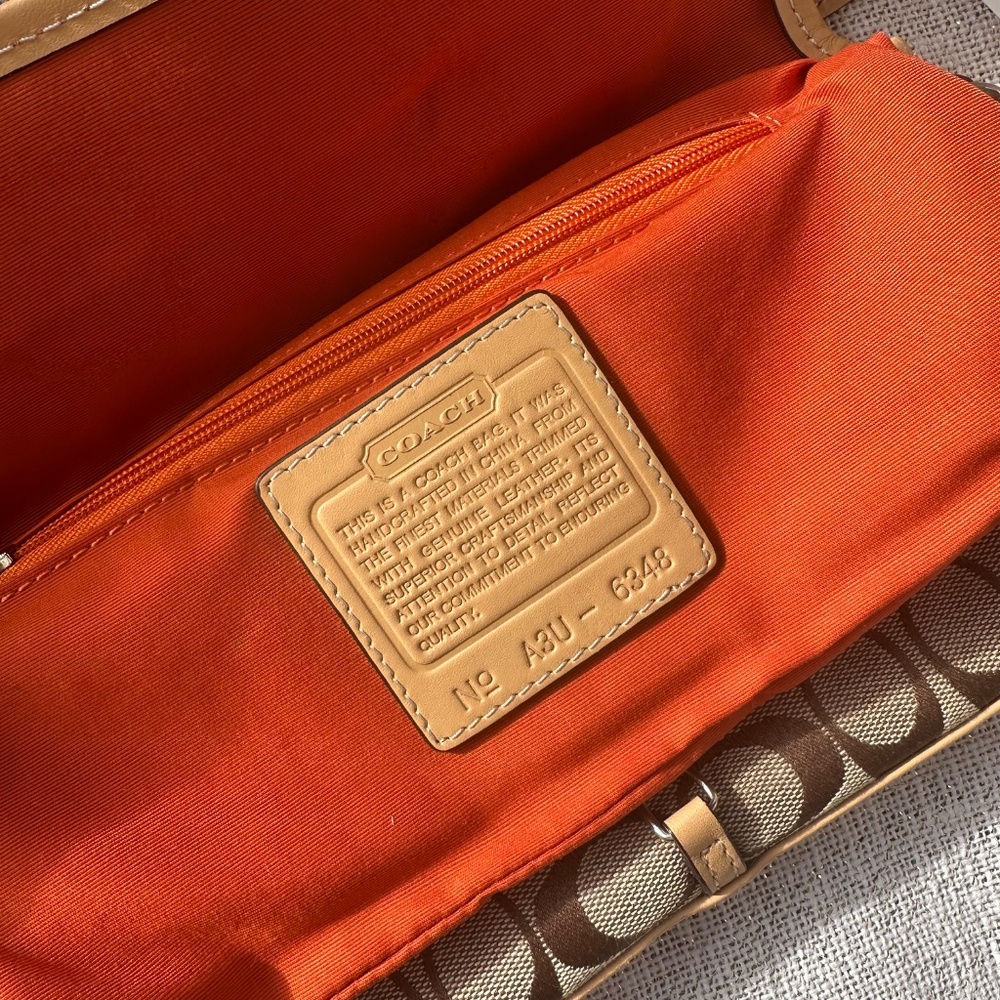 ── SOLD ──
Coach Y2K Signature Demi Clip Shoulder Bag (A3U-6348) - Picture 13 of 16